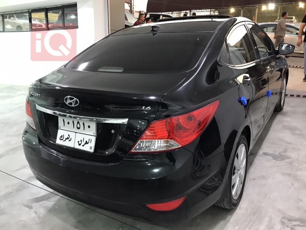 Hyundai Accent